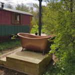 Load image into Gallery viewer, Hammered Clawfoot Copper Double Slipper Tub
