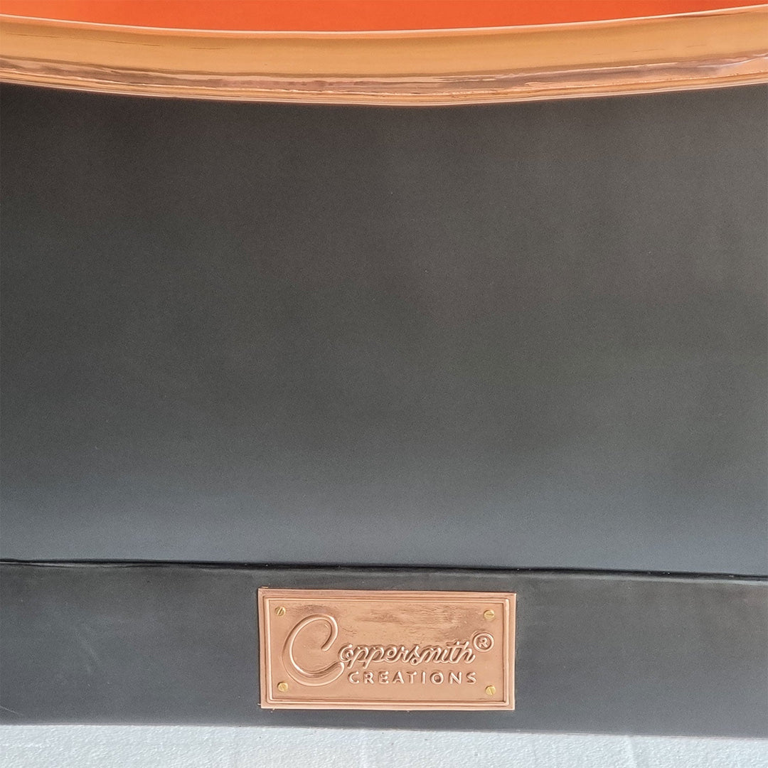 Slanting Base Copper Bathtub Full Black Exterior