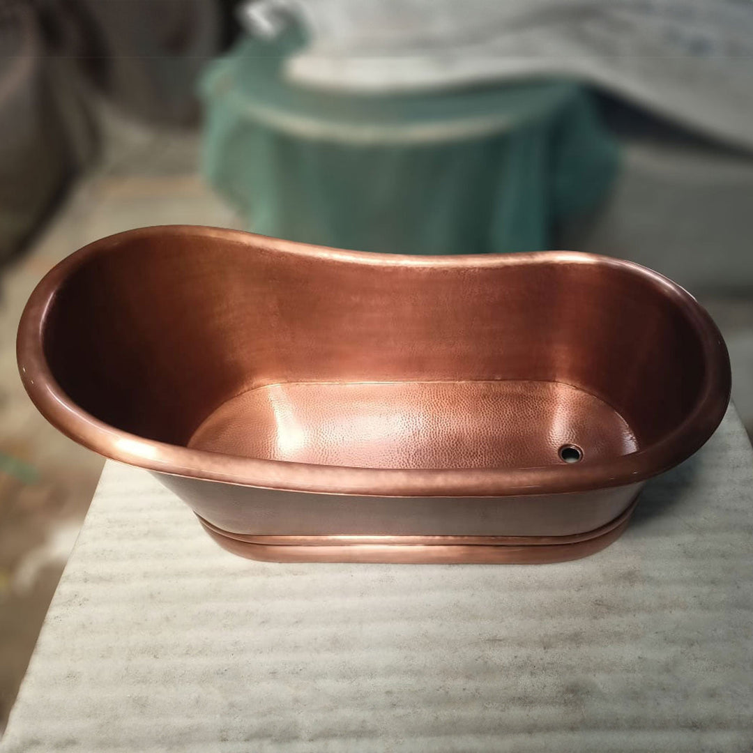 Hammered Copper Single Slipper Tub with Smooth Round Pedestal Base