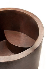 Load image into Gallery viewer, 45-inch Hammered Antique Japanese Style Soaking Copper Bathtub
