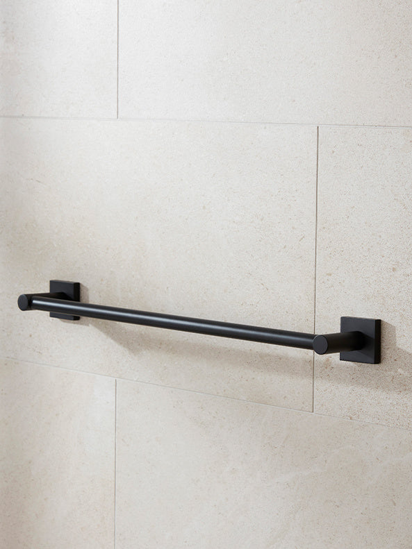 Atlanta Towel Rail 645mm