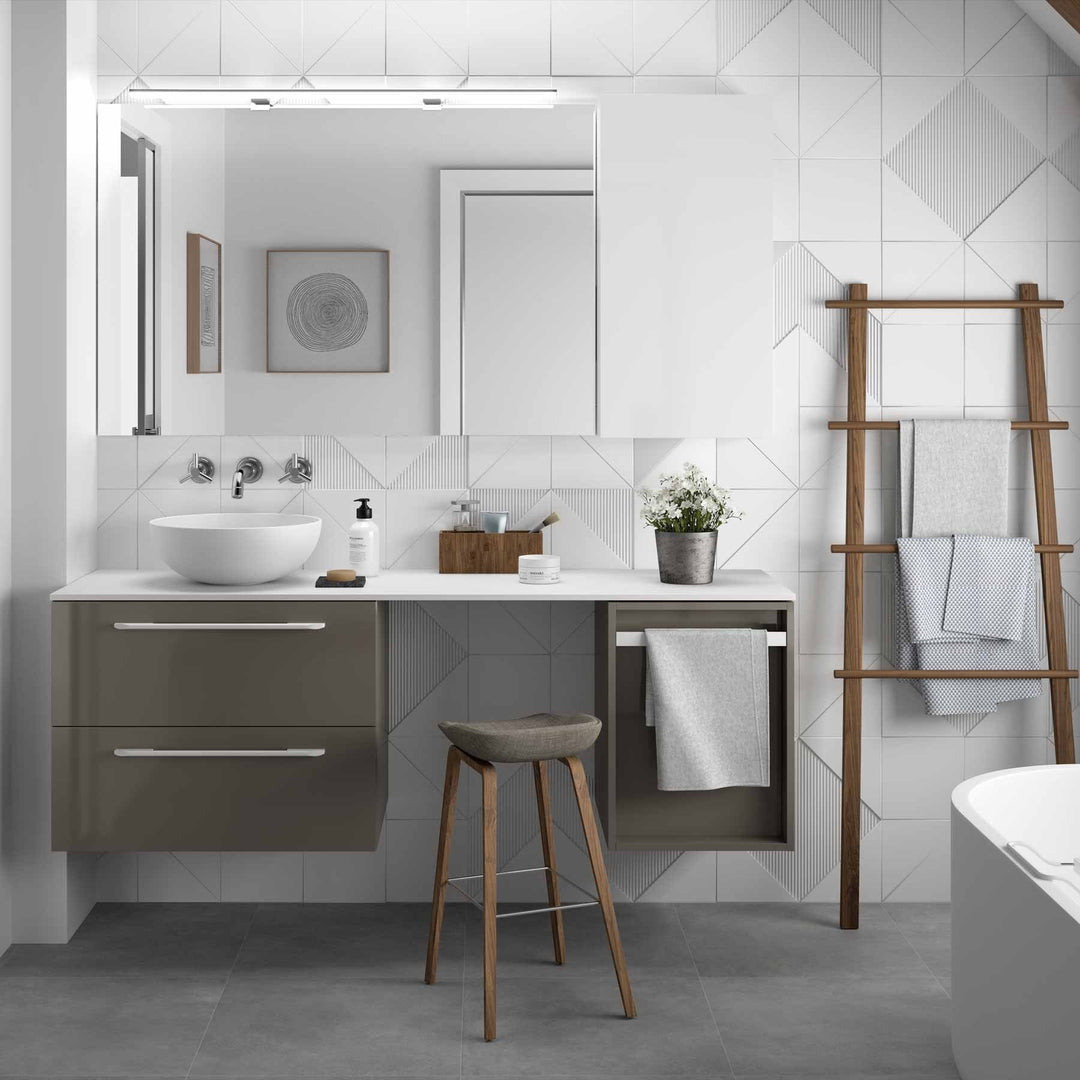 Salgar sg2d81b0289ec927c50707 SALGAR IMAGES AND SHEETS/01 Product Images/Basins/26536 Bol Lay On Countertop Basin - Matt White/04.jpg